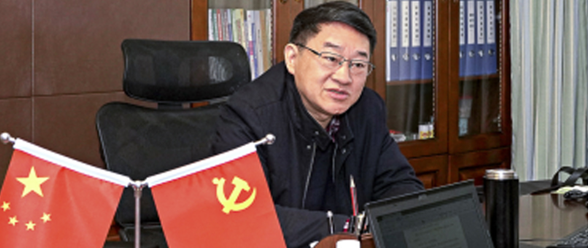 《四川日报》开年访谈——记者对话尊龙凯时集团党委书记、董事长任丁